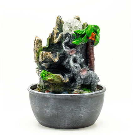 Tafelwaterornament met olifanten en palmboom – Binnenfontein 25 cm