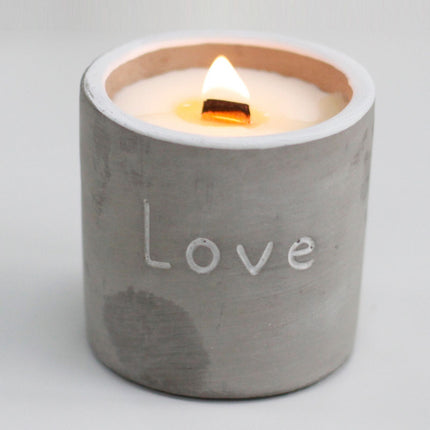 Medium Concrete Sojakaars – Liefde – Paarse Vijg & Cassis