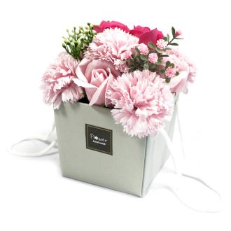 Zeepbloemenboeket – Roze roos & Anjer badcadeauset